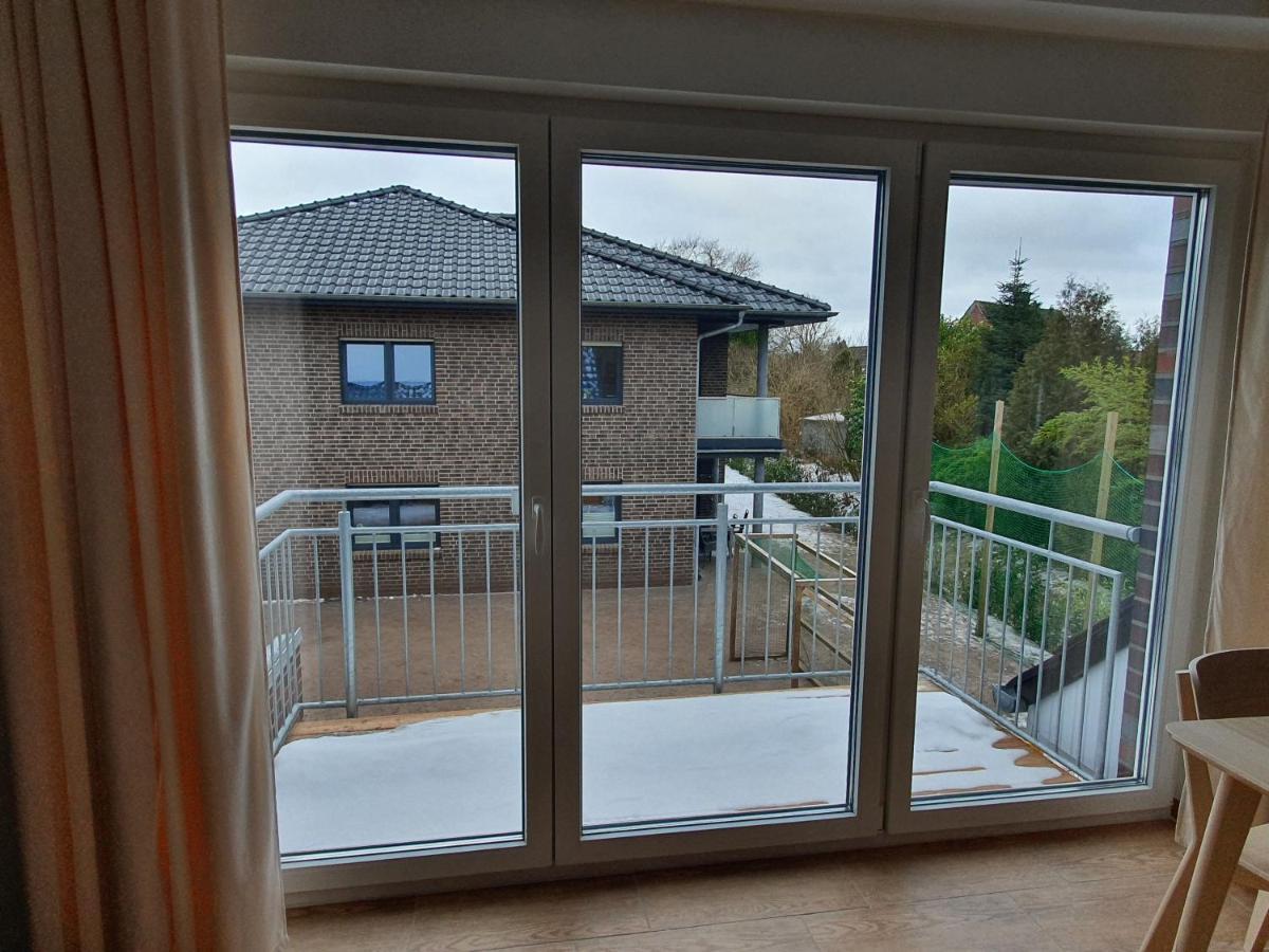 Haus Taybeerweg Apartment Aurich Bagian luar foto