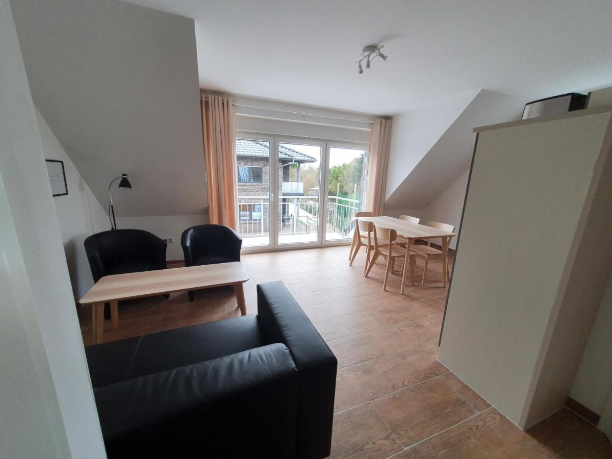Haus Taybeerweg Apartment Aurich Bagian luar foto