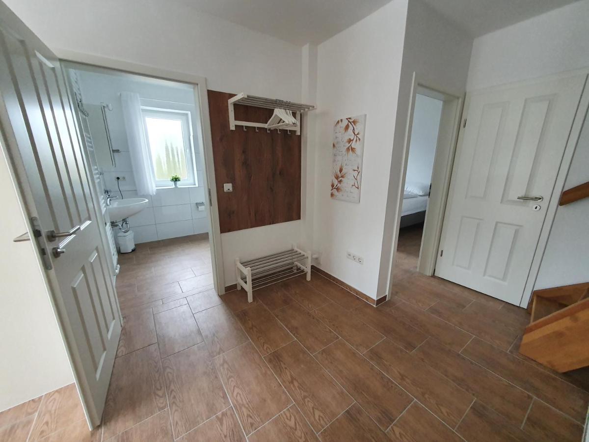 Haus Taybeerweg Apartment Aurich Bagian luar foto