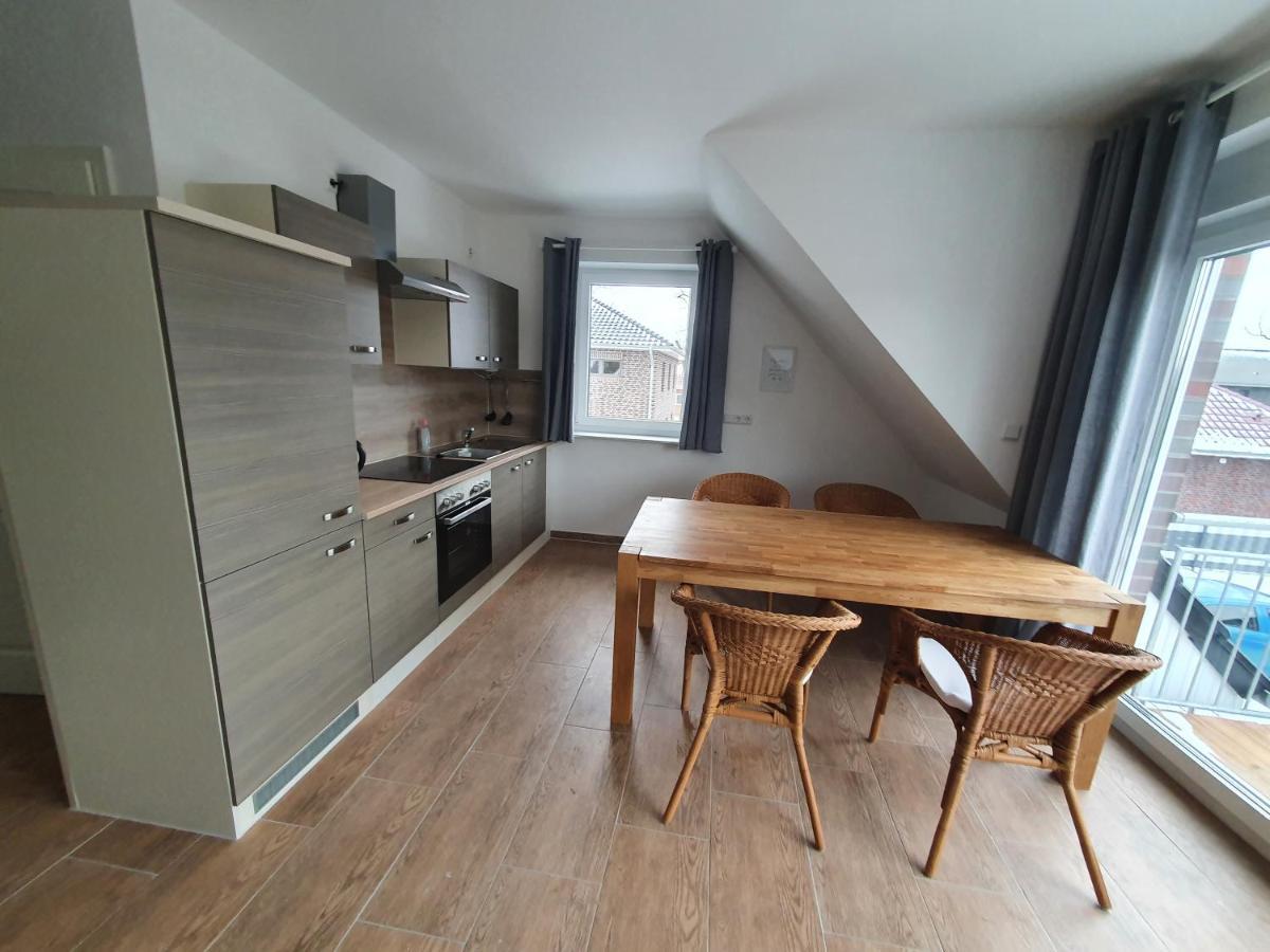 Haus Taybeerweg Apartment Aurich Bagian luar foto